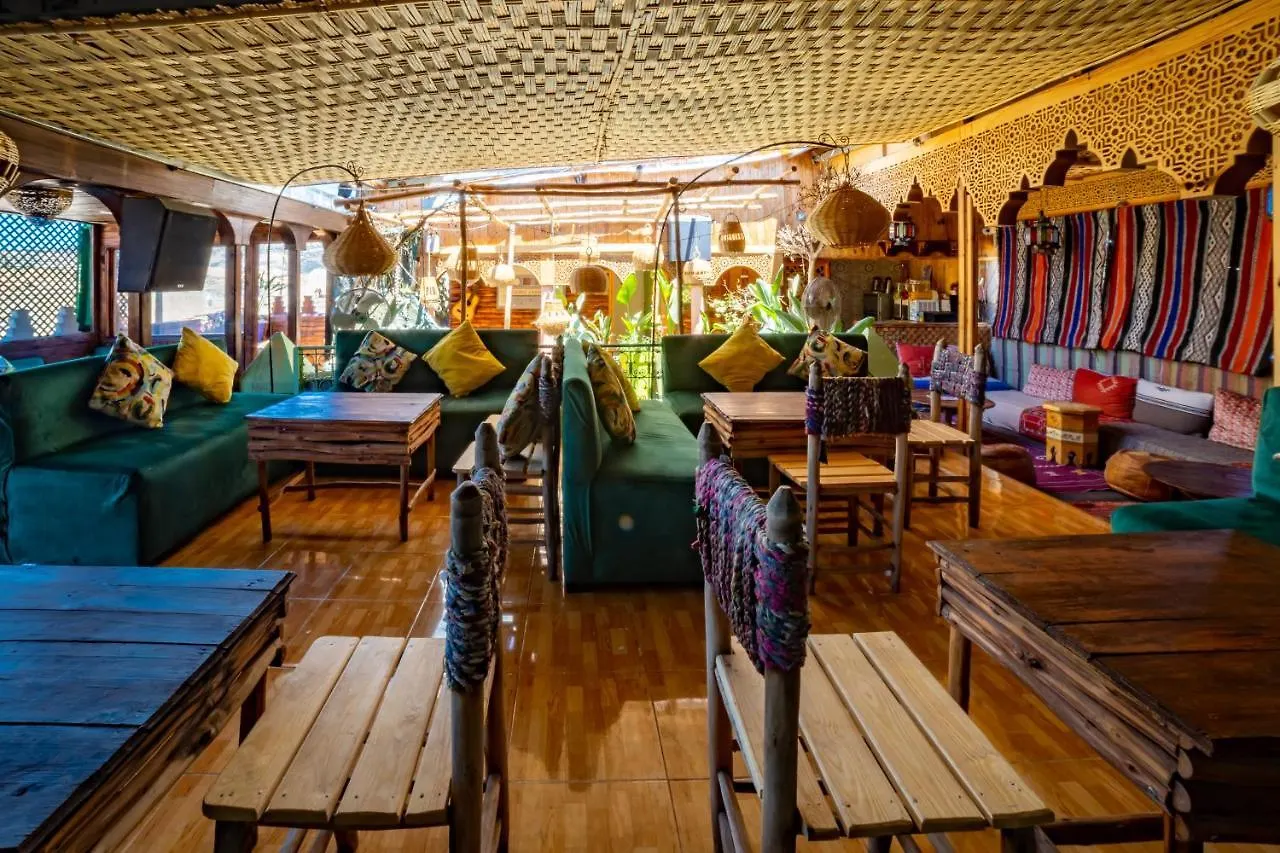 Riad Verus Fes